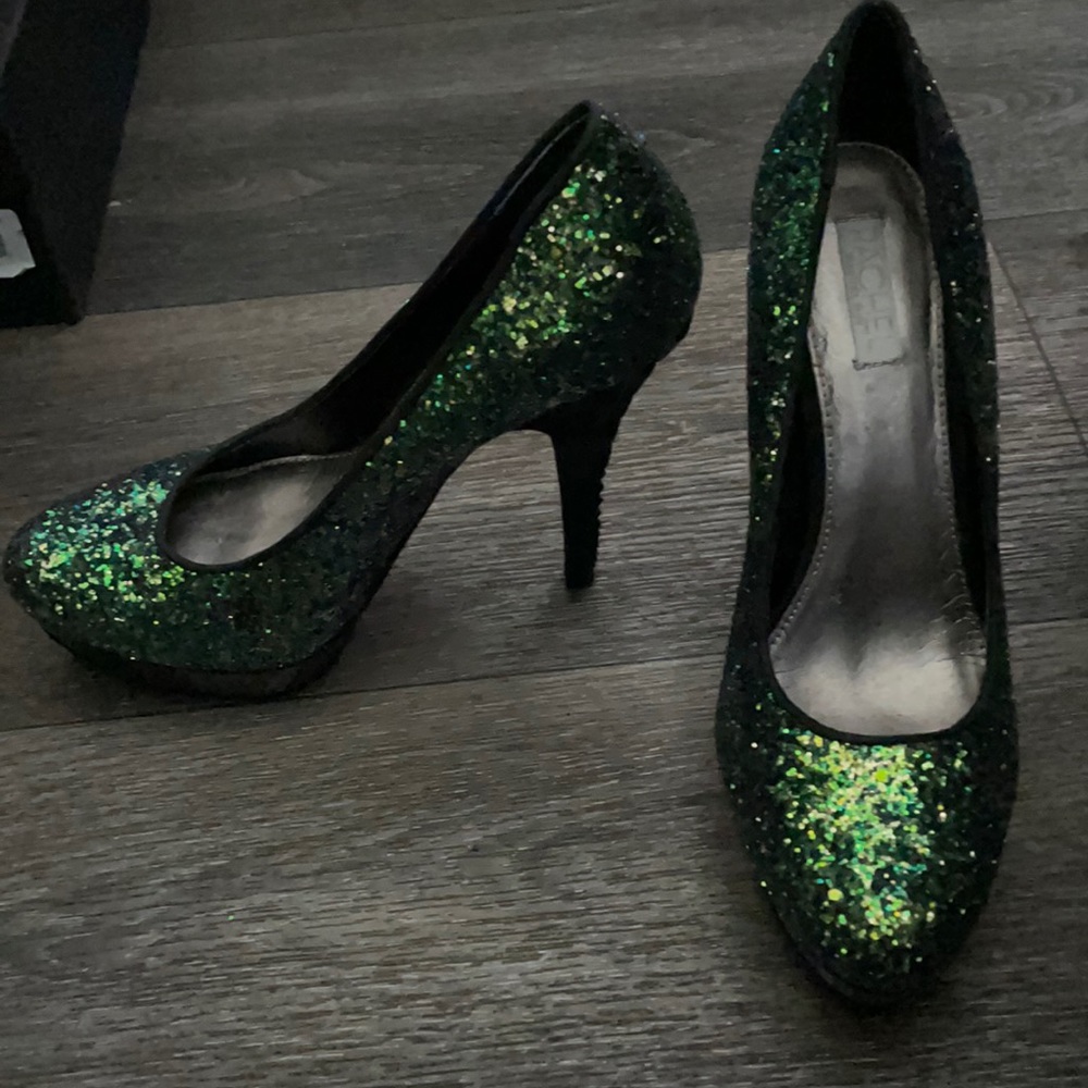 Rachel Roy heels